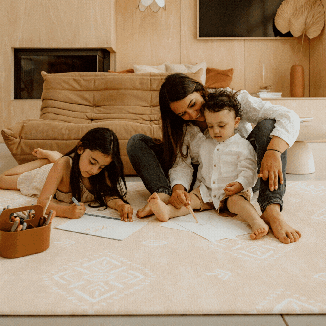 gif qui montre les produits tapilou : tapis de bain, tapis de xl et pliable Image