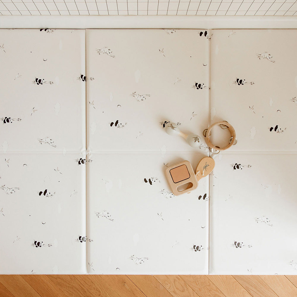 vue d'en haut tapis de jeu pliable panda et koala